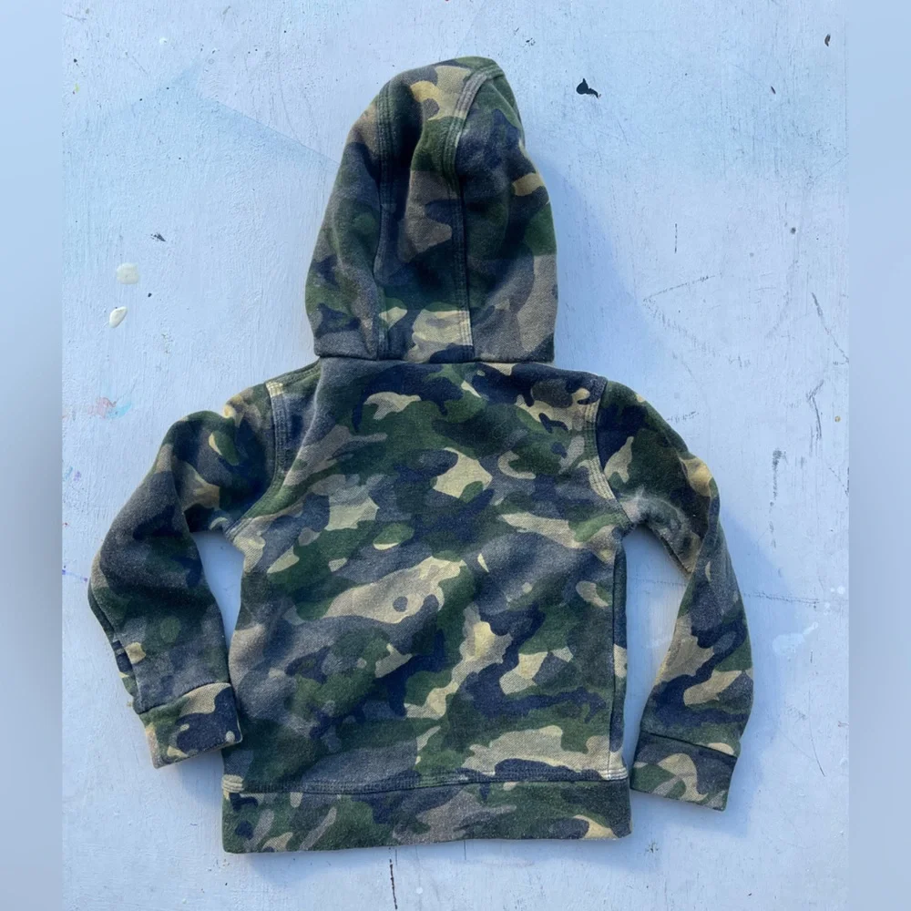 Kid's Nike Hoodie‎ Camo Swish Logo 2T Outdoor Camping Hike Logo Streetwear